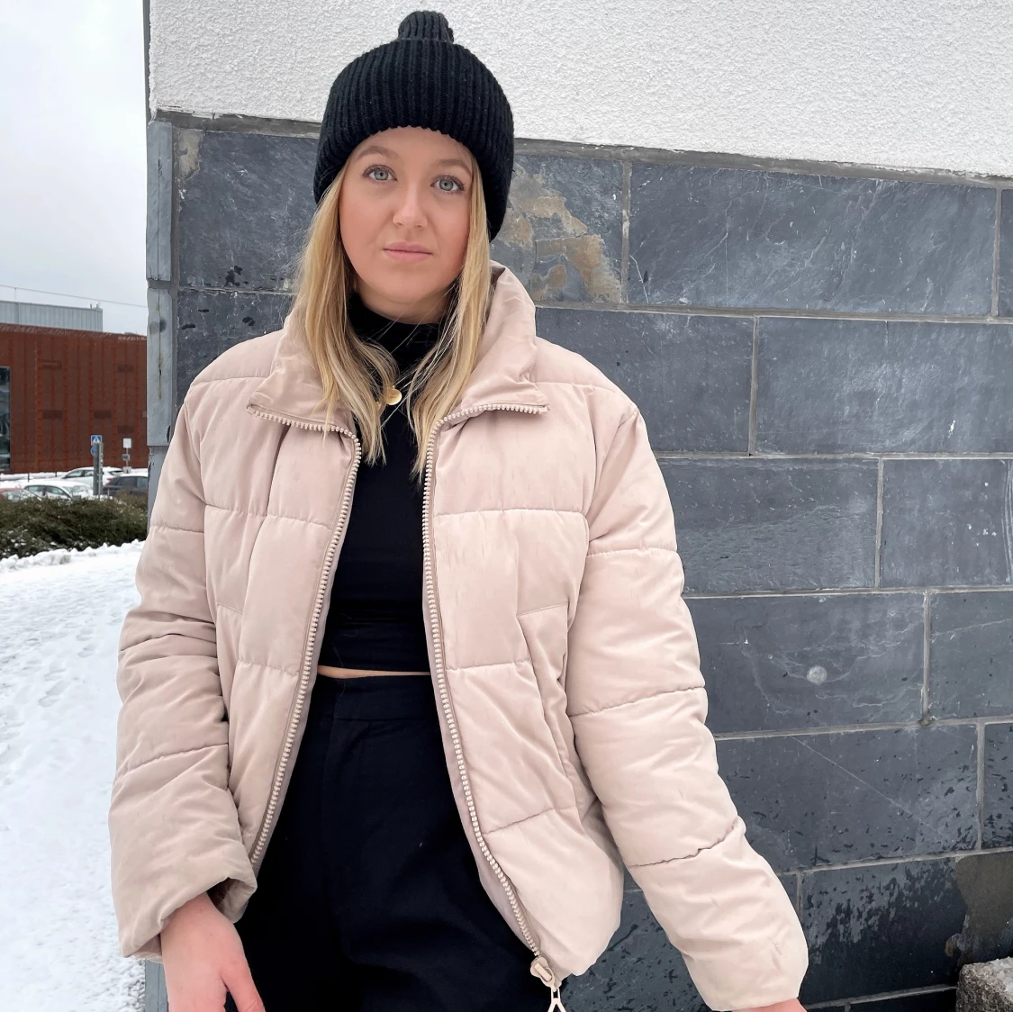 Beige puffer jacket  - 90