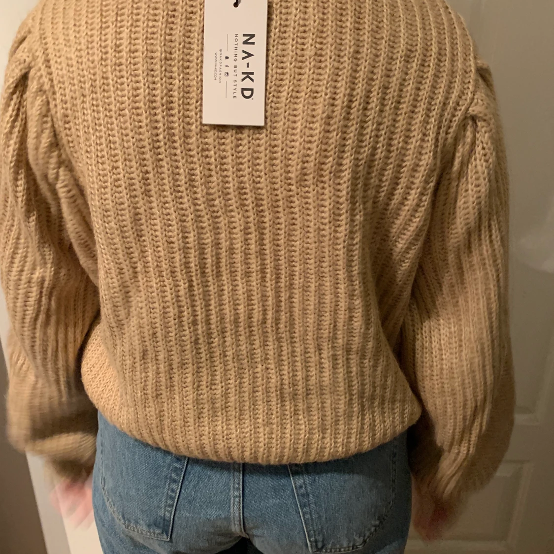 Beige tröja  - 90