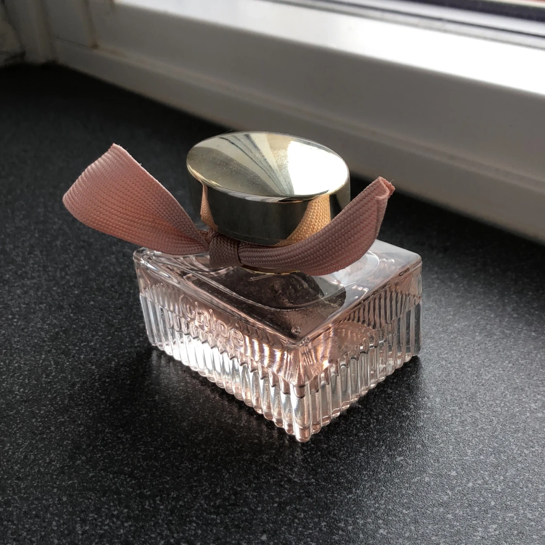 Oanvänd Chloe parfym säljs - 90