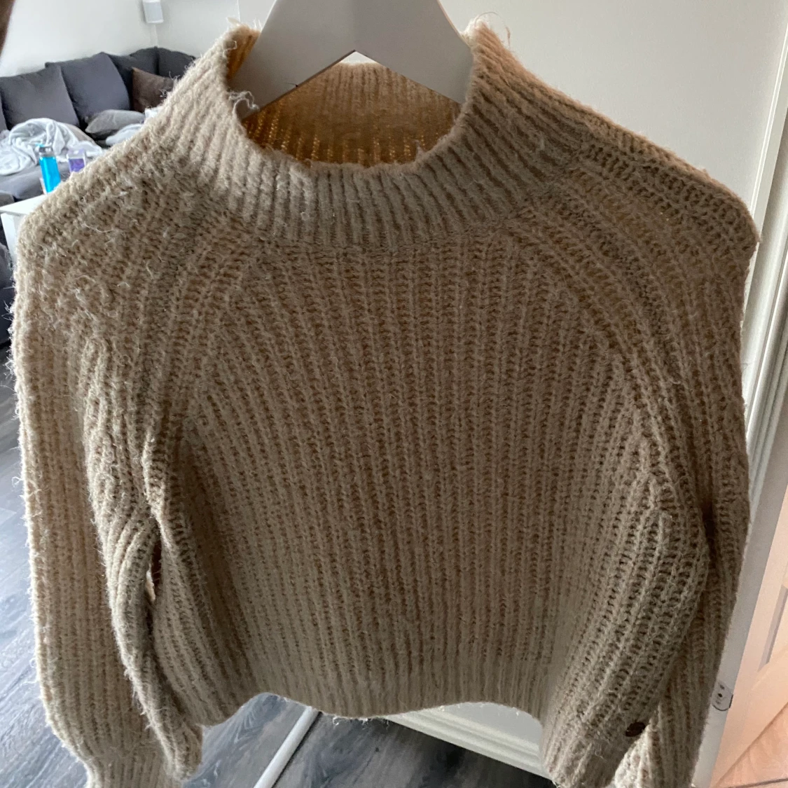 Beige Stickad tröja  - 90