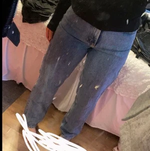 Mid Rise jeans - Jeans från carlings i strl 27/32 säljer då jag inte tycker dom passar mig längre🤍