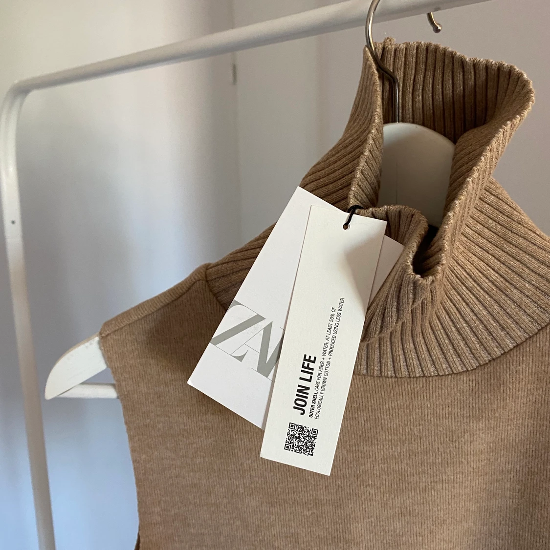 Beige Zara tröja - 90