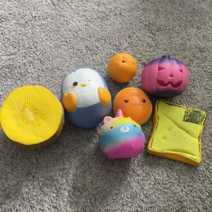Squishys  - Mer squishys skriv om ni vill köpa 💕