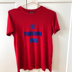 T-shirt, by Malene Birger  - Superfin och skön t-shirt från by Malene Birger, köpt för ett tag sen men endast använd 2-3 gånger. 💓💓
