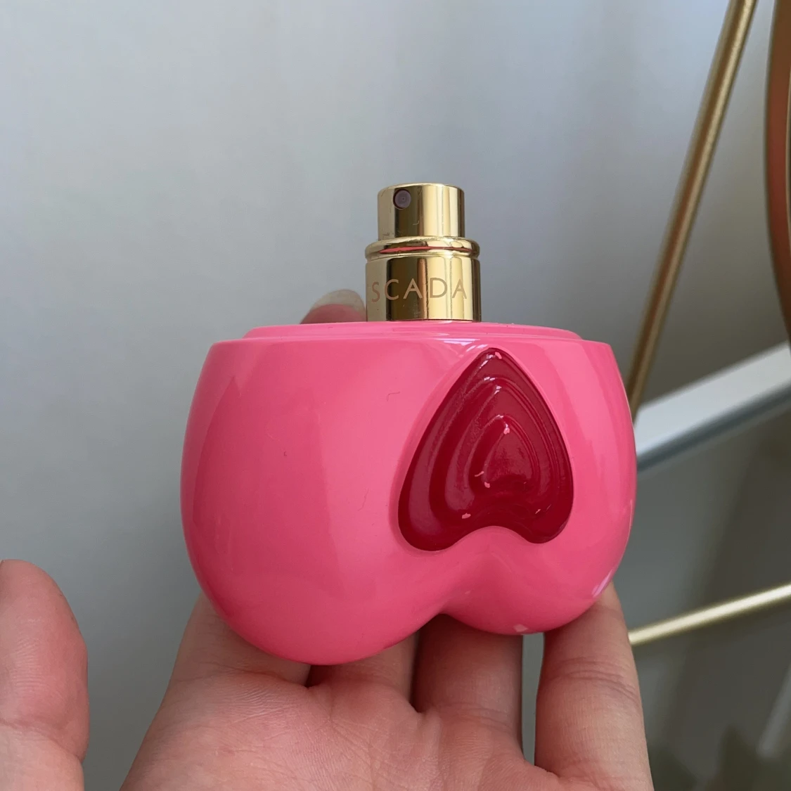 Escada parfym, Candy love - 90