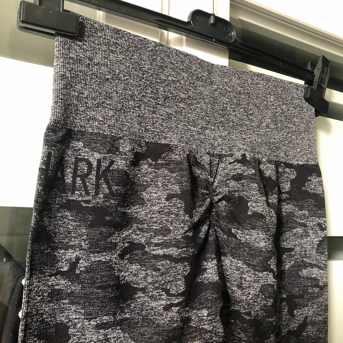 GymShark Grå Camo Leggings - 90