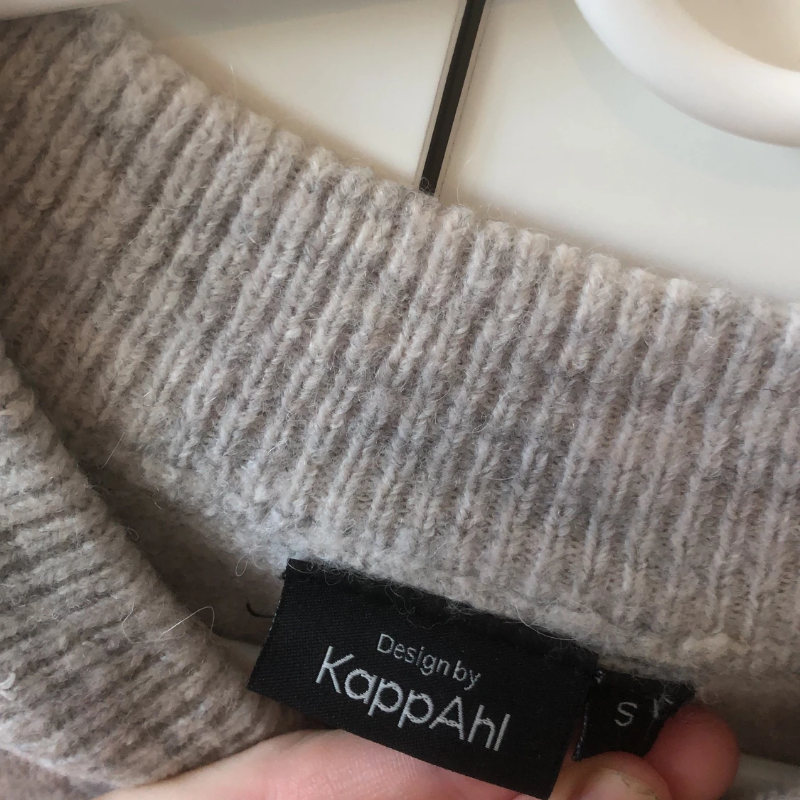 Mysig stickad tröja - 91