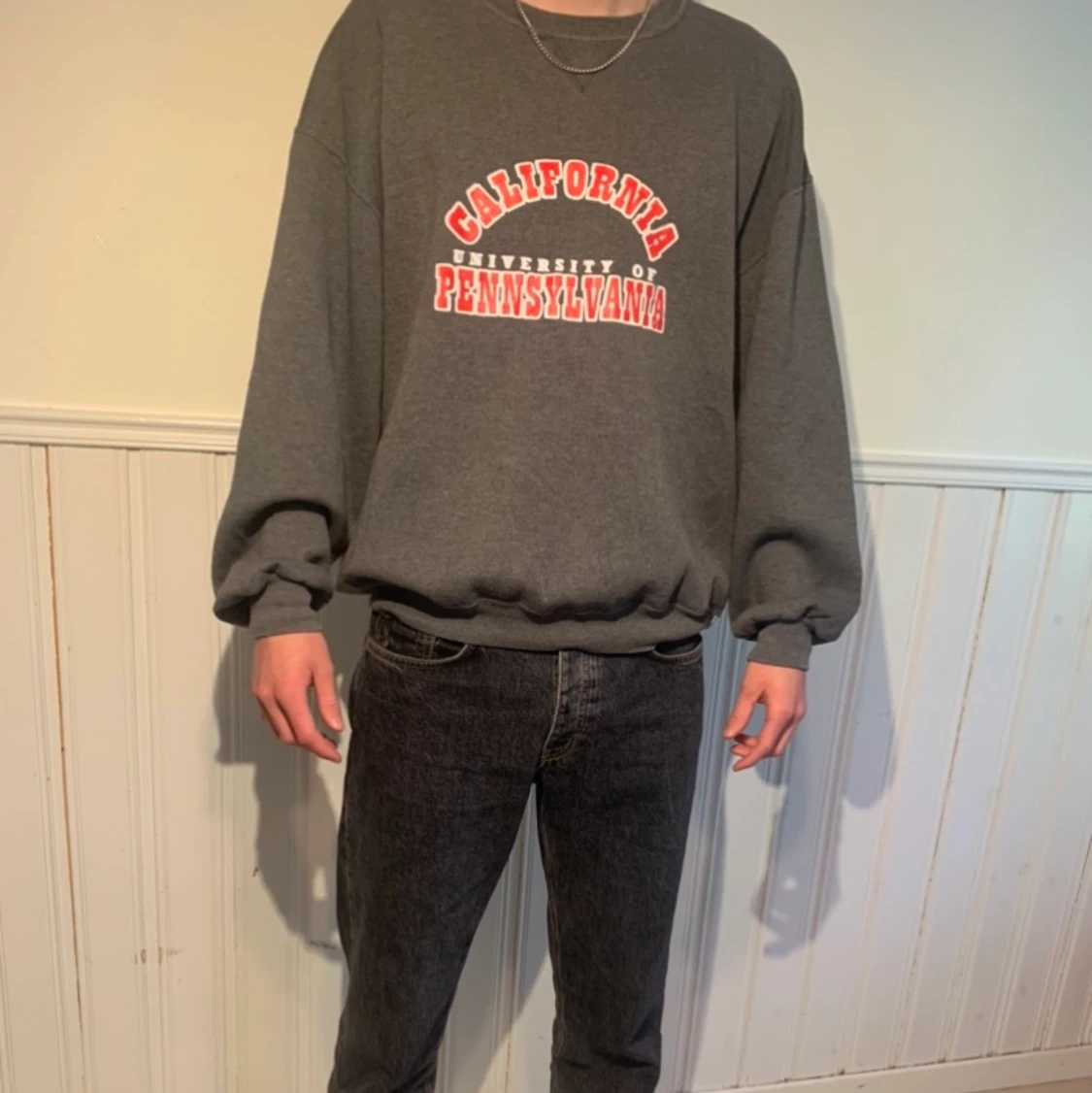 Vintage University of Pennsylvania Sweatshirt  - 90