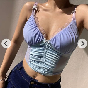 Empty Soda sommarlinne - Köpte detta söta sommarlinnet från empty soda men tyvärr kommer det inte till användning! Ganska liten i storlek, beställde L och passade mig perfekt och tajt som vanligtvis har M. Köpare står för frakt 