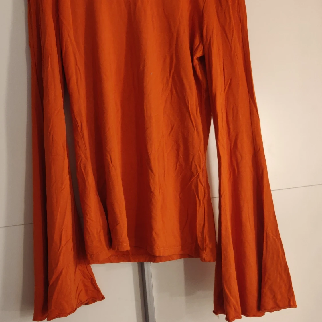 Tröja med utsvängda ärmar - 90