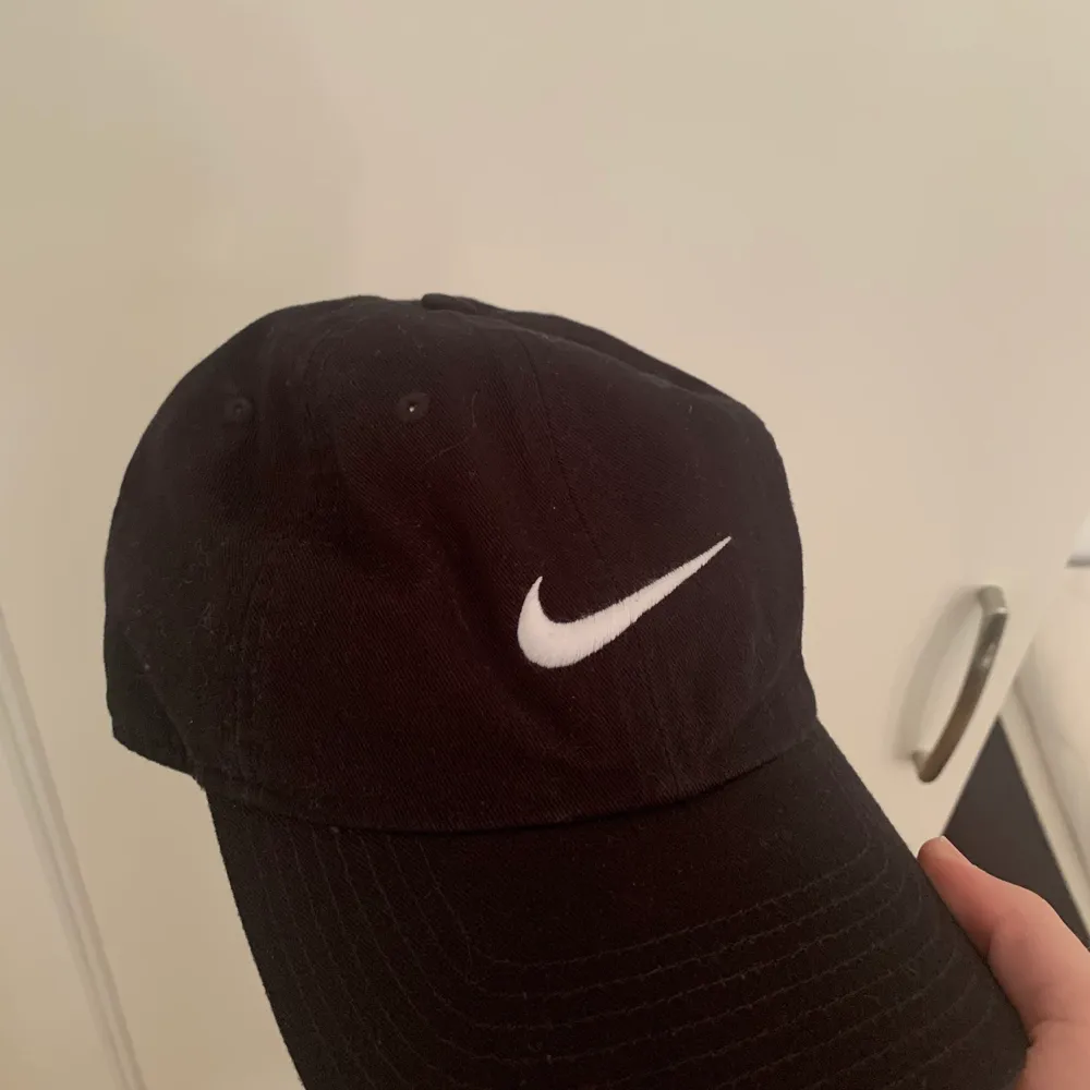 Nike keps, aldrig använd. Prioriterar snabb affär. Accessoarer.