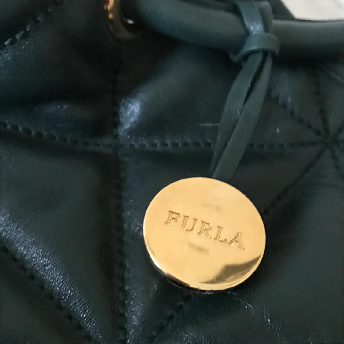 Handväska från Furla - 91