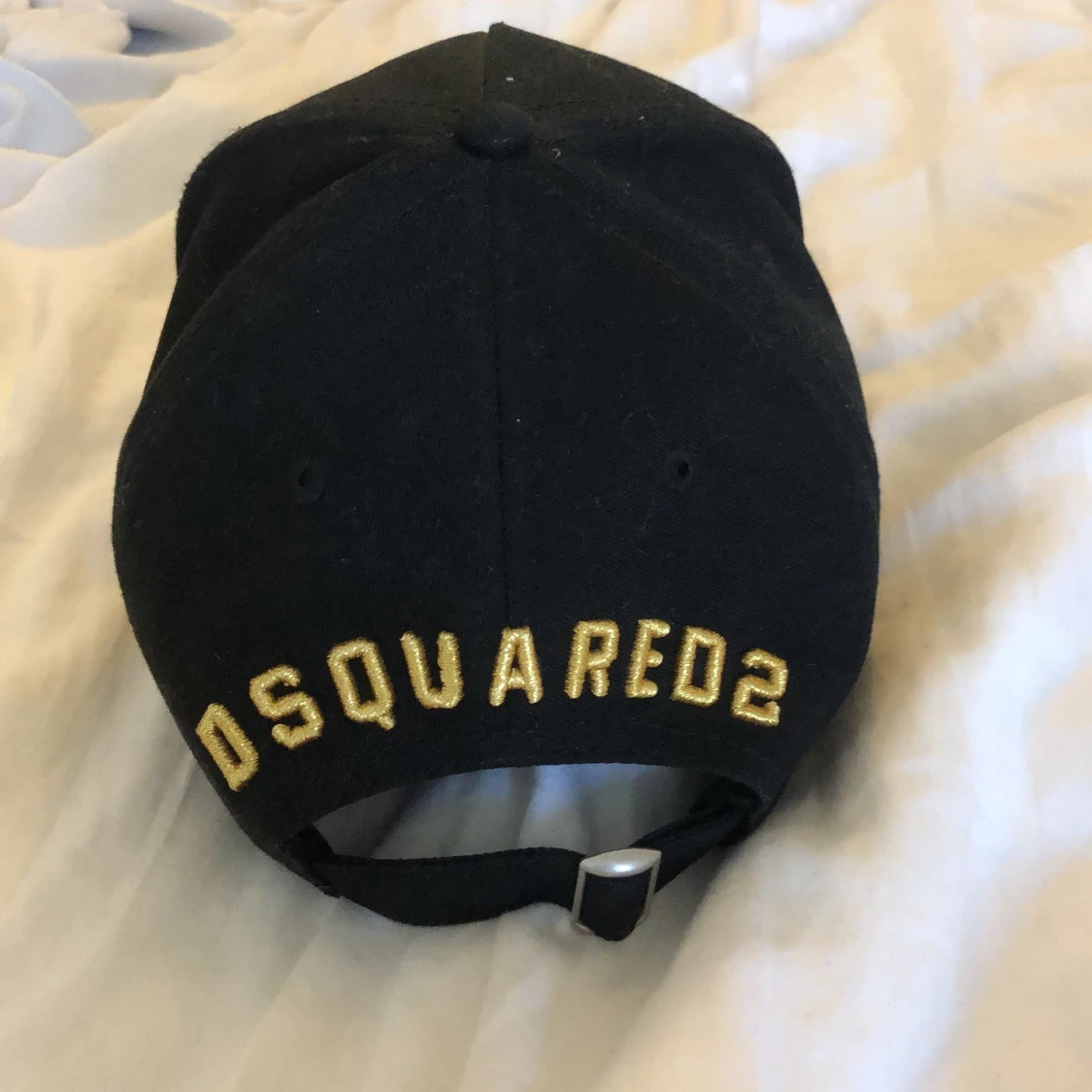 Dsquared2 keps knappt använd  - 90