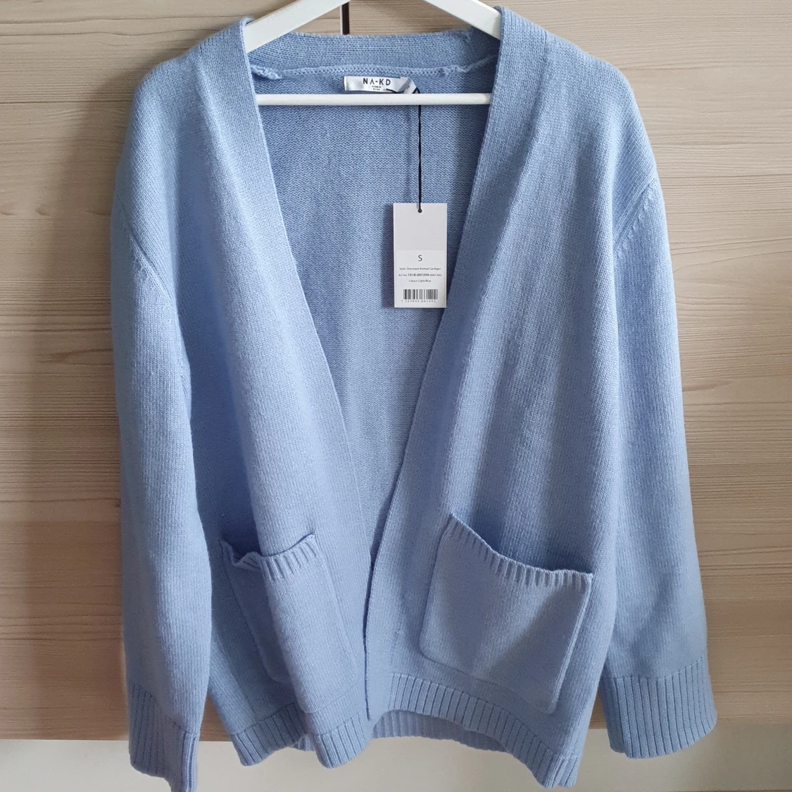 Helt ny oanvänd Na-kd kofta strl S - 90