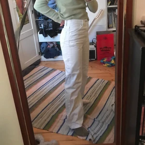 Vita byxor - Passar så bra att ha i sommar!