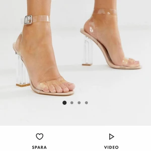 Genomskinliga klackar - Helt nya. Använda Max 2 timmar. Säljer då jag inte känner mig bekväm i klackar. Storlek 40, 200kr pris kan diskuteras 