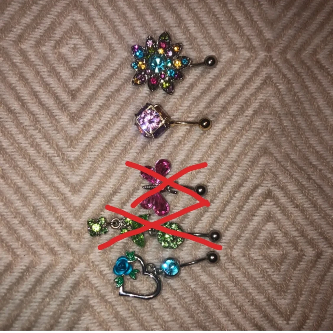 Navelpiercing👑 (läs beskrivningen) - 90