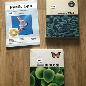 Böcker säljes - 100 kr st plus frakt. Paketpris alla tre 250 kr plus frakt 