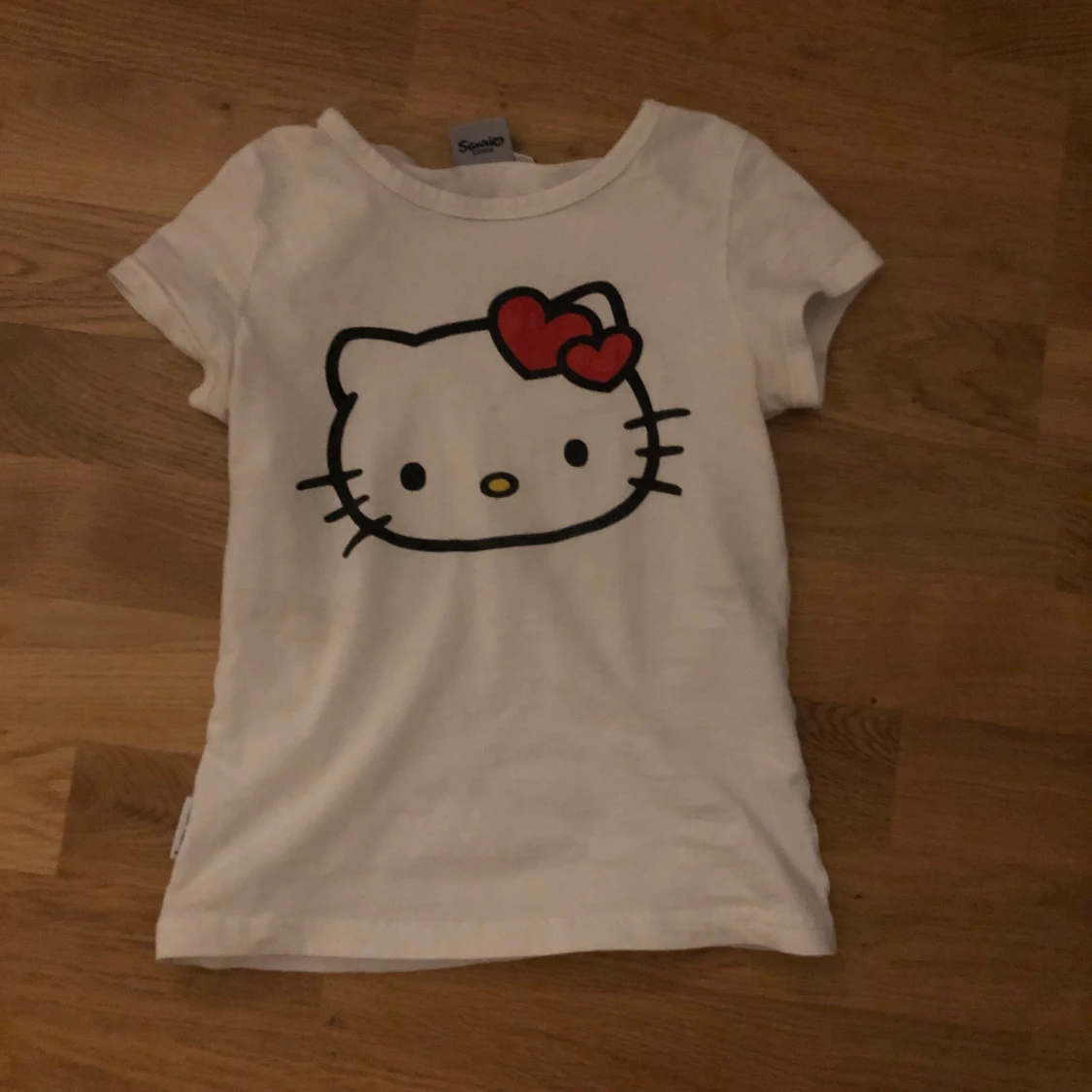 Sanrio Hello kitty babytee - 91