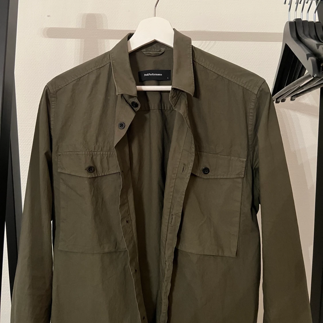 Peak Performance Overshirt