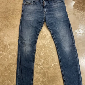 Disel Jeans  - Säljer dessa schyssta disel Jeans i använt skick men har mer att ge! Storlek 30