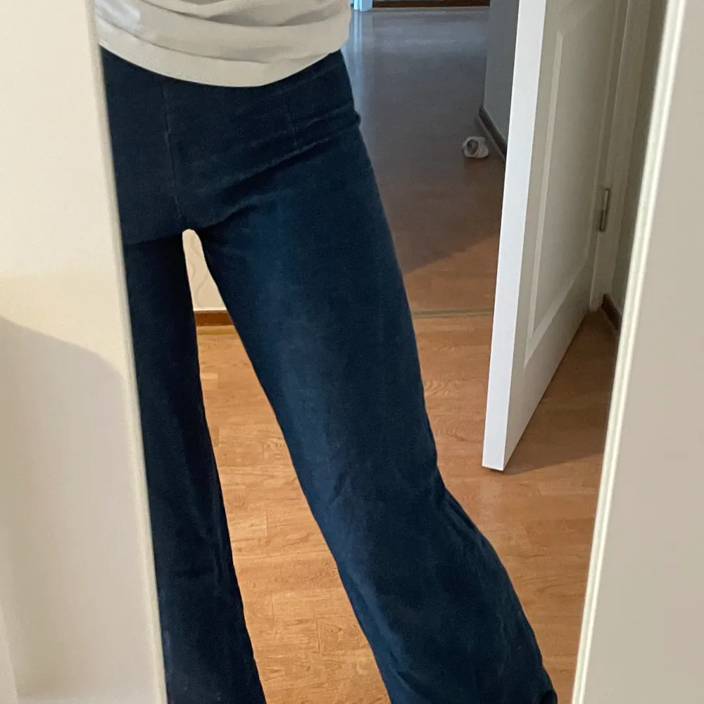 superfina själv gjorda byxor!! pris går att diskutera💜. Jeans & Byxor.