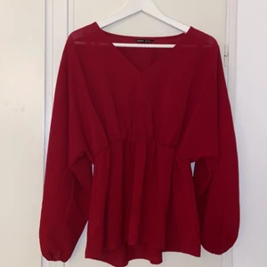 Ny topp storlek M  - Helt ny topp storlek M. 