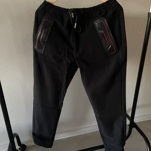 Prada byxor  - Helt nya Prada byxor storlek S/M