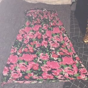 Sommarklänning  - En fin sommarklänning hämtas i Eslöv