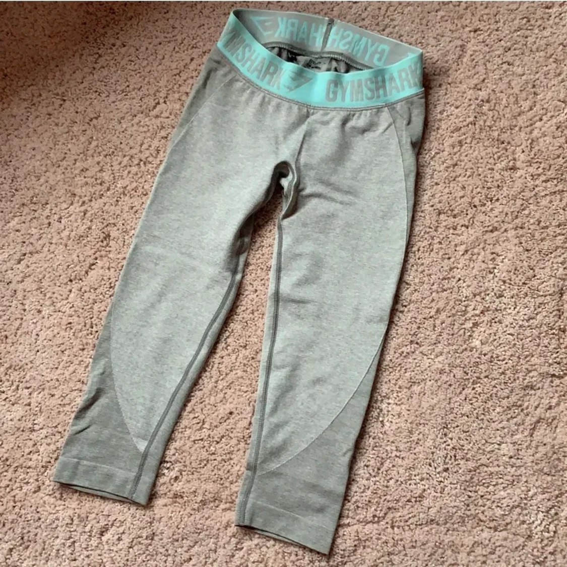 Gymshark tights grå turkos kortare model