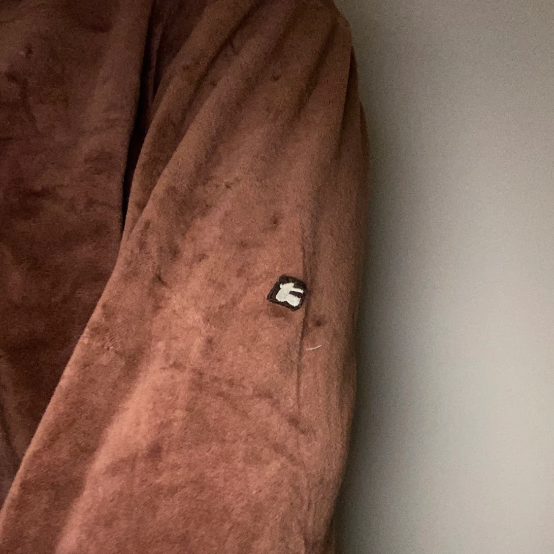 Mysig Brun Tröja  - 91