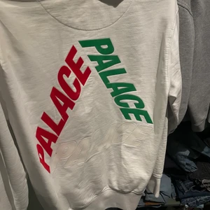 Palace hoodie  - Säljer min favorit Palace hoodie, köpt i London ca 1 år sedan