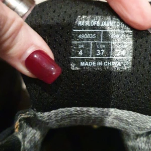 Haglöfs vinter känga - Säljer ett par fina Haglöfs kängor som tyvärr inte passar mig. Använda fåtal gånger. Perfekt nu till vintern. Köparen står för frakten 🙂