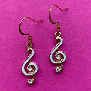 Jättefina örhängen 🎶🎶 - Nickelfria krokar och fri frakt ❤️