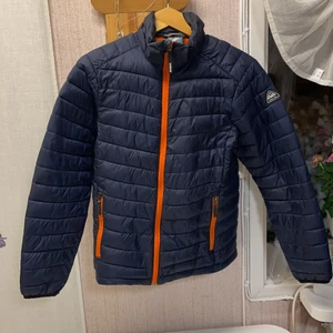 McKinley dunjacka - Tunn, passar bra i milda väderlag