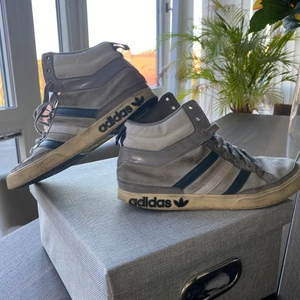 Adidas  - Adidas skor, storlek 42,💙💙💙💙💙