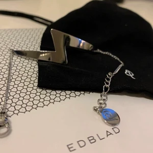 Blixt armband från Edblad  - INTRESSEKOLL , har tänk på att sälja mitt blixt armband i silver som  knappats kommer till användning längre.  BUDA i kommentarerna (lånad bild)