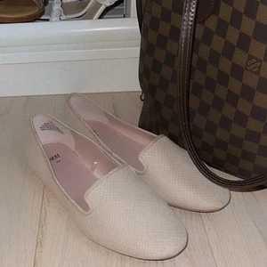 Ballerina nya  - Helt nya ballerina skor från HM, storlek 39 men passar även 38 