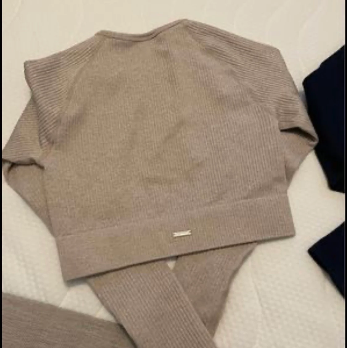 Aimn topp beige  - 90