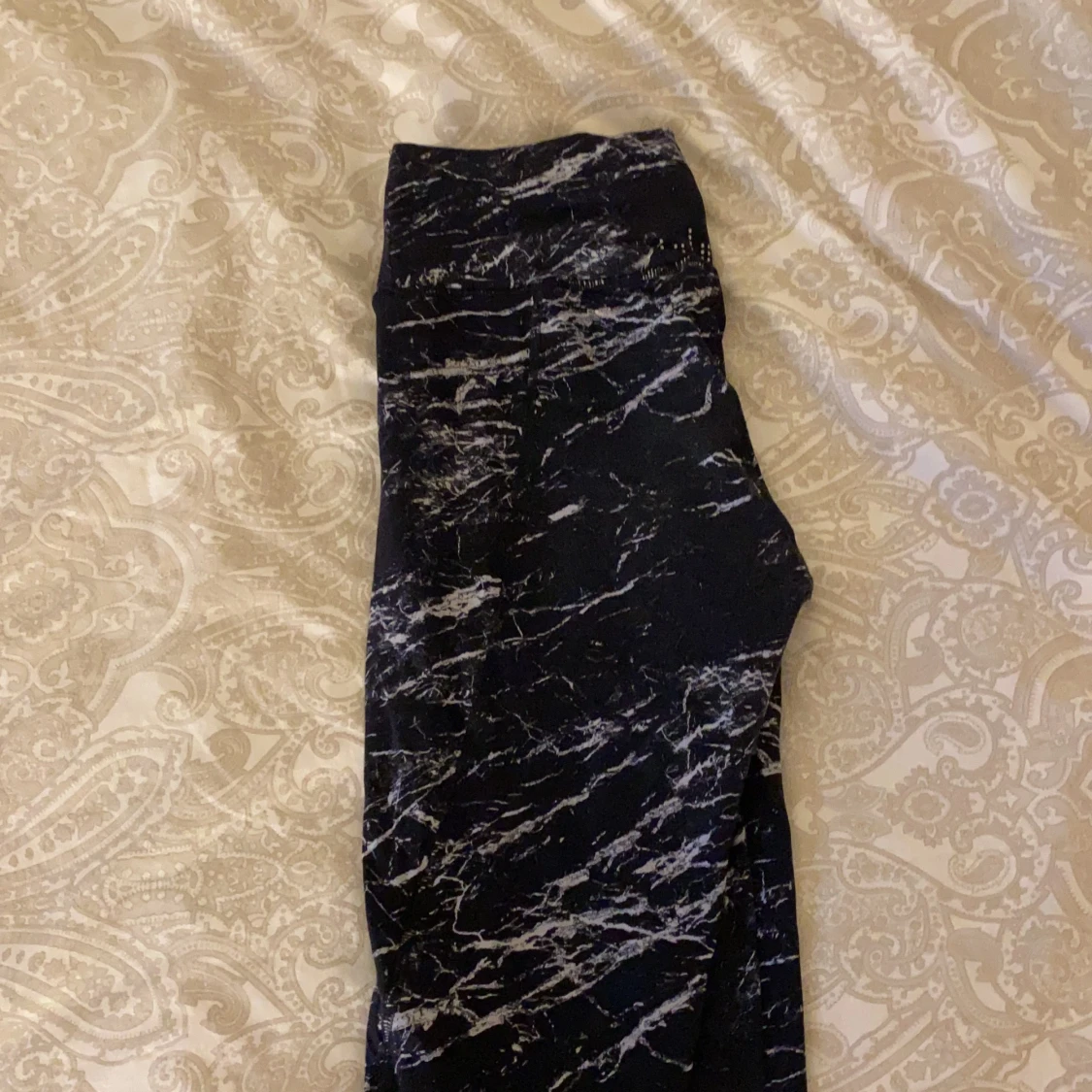 Träningsbyxor marmor 