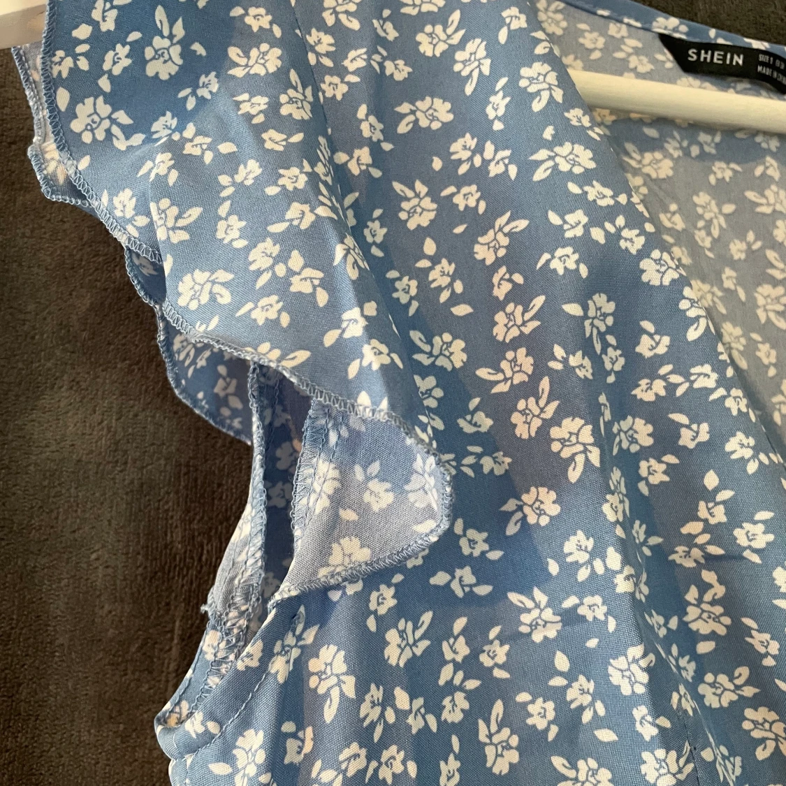 blå klänning med v ring - 90