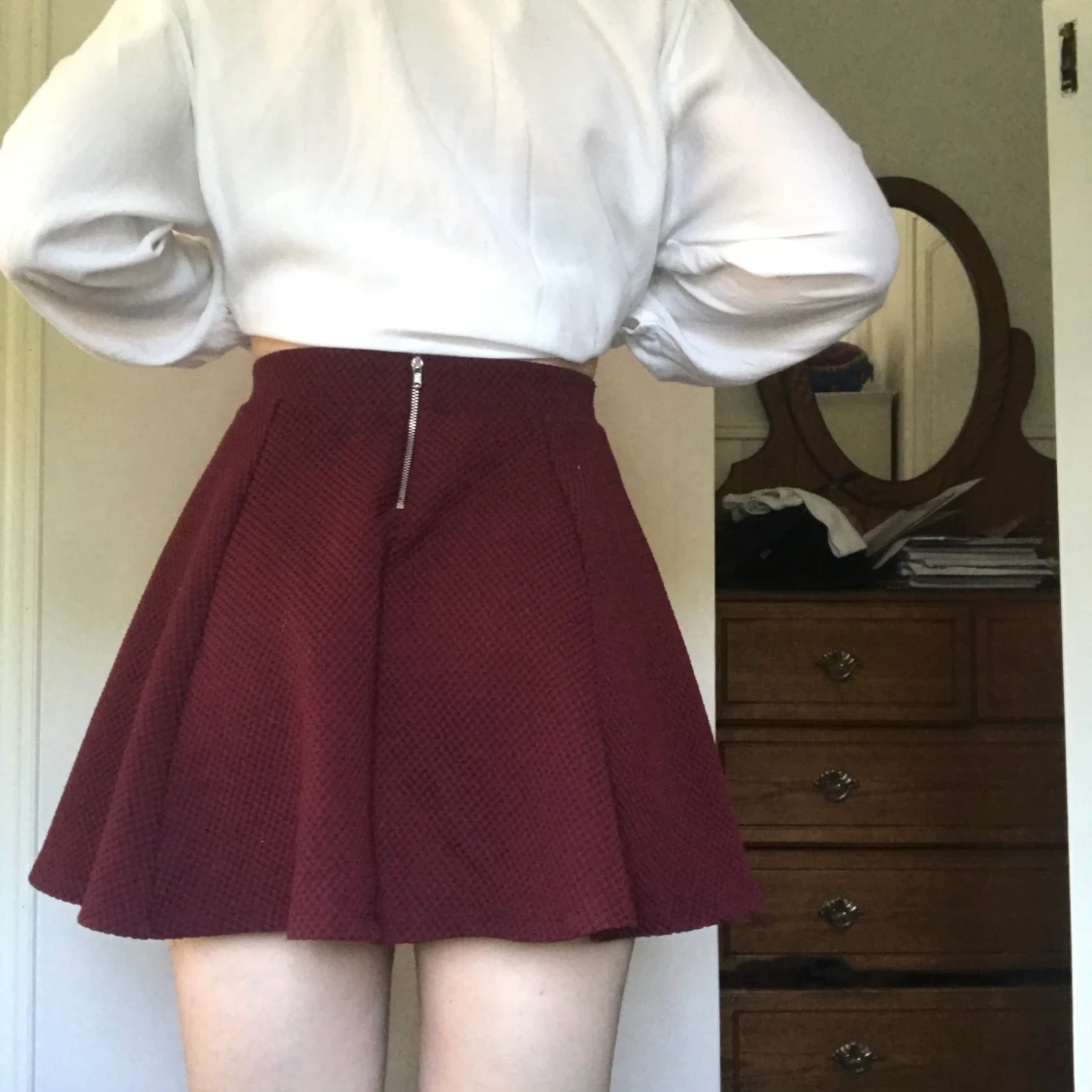 Röd räfflad klockkjol - 90