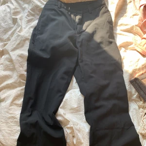 Kostymbyxor - Vintage kostymbyxor köpta second hand. Jättefin fit och i bra skick