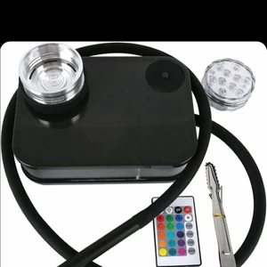 Vattenpipa  - Säljer ut mitt lager. Vattenpipa med led light. Har många i lager så det är bara att höra av sig. Bra kvalité, häftig rök, Lättanvänd, okomplicerad pipa. Sökord: shisha, vattenpipa, pipa, argile, vape,  650kr men pris kan diskuteras. Kan köras ut till dig vid köp av 2+ eller för 100kr