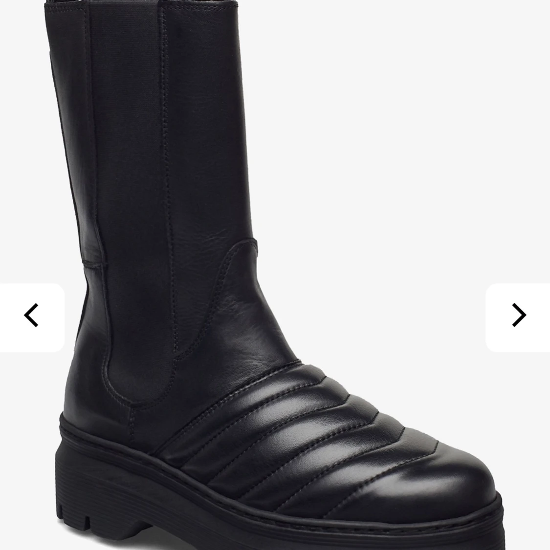 BOOTS från PAVEMENT 