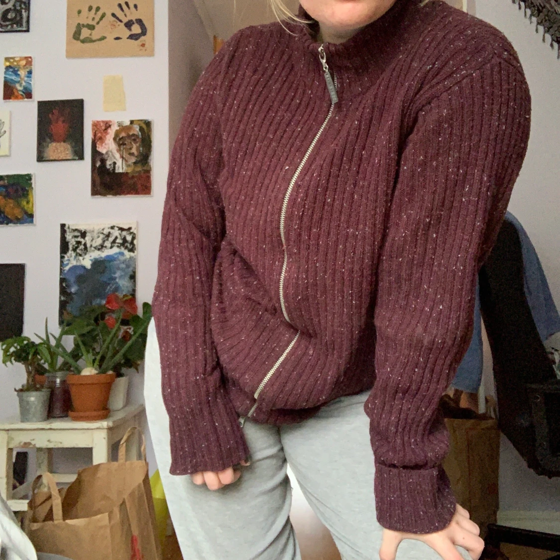 Vinröd tjocktröja - 91