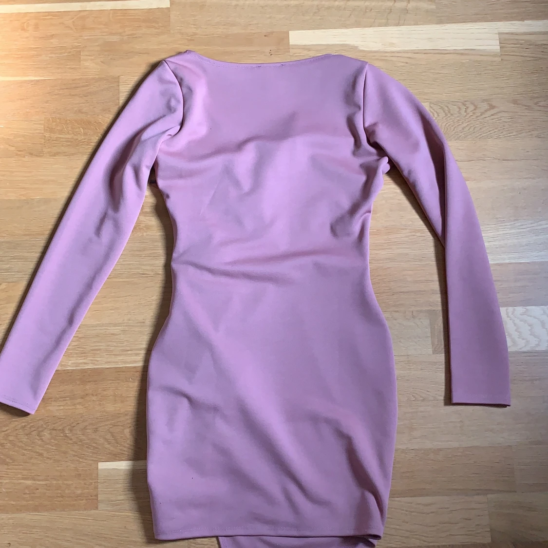 Klänning från Nelly - 90