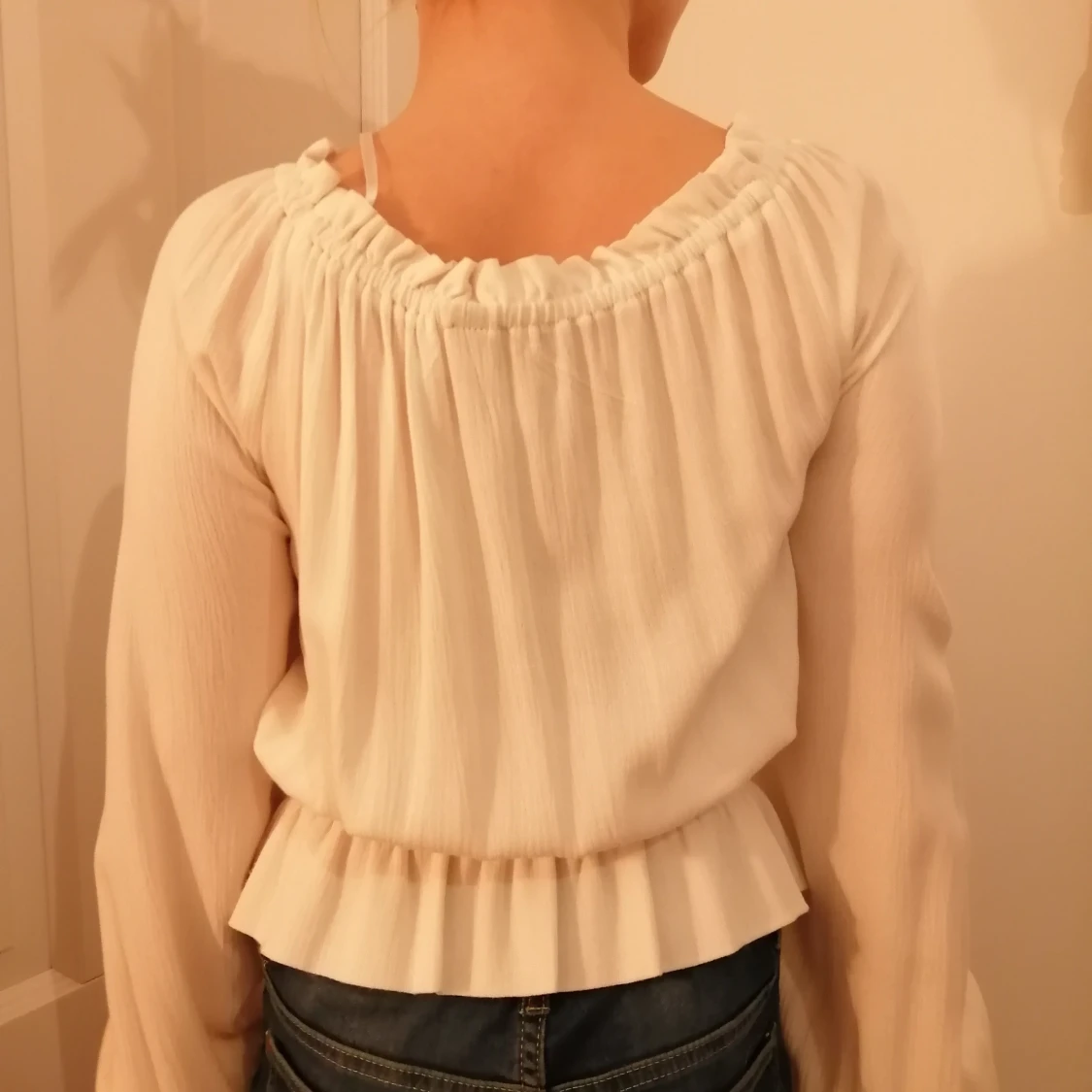 Vit blus från H&M - 90