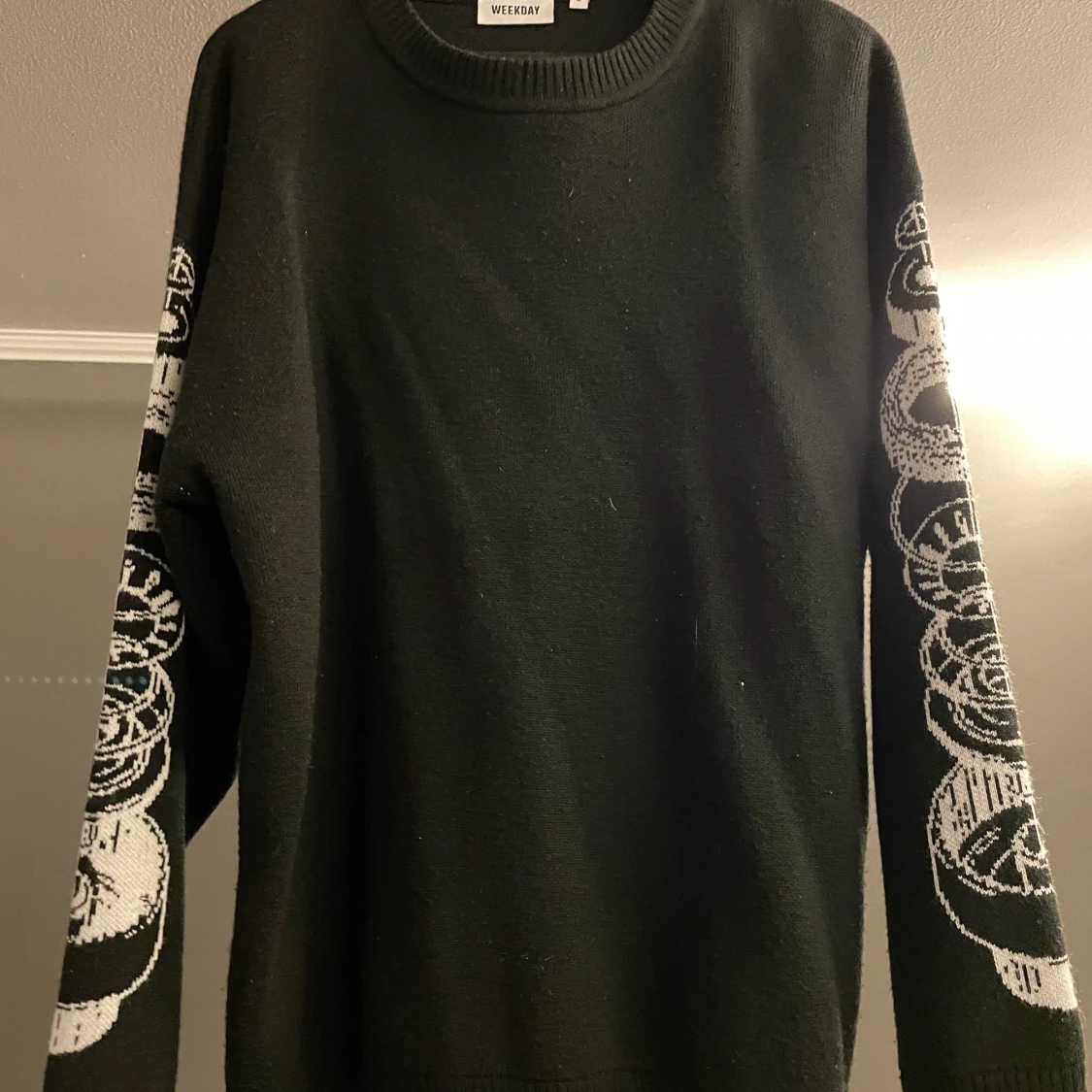 Weekday Stickadtröja