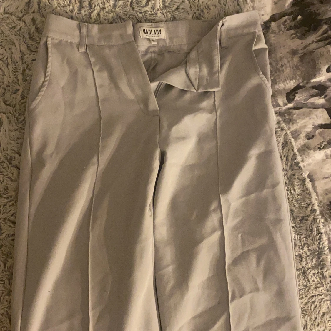 Madlady kostymbyxor storlek S  - 90